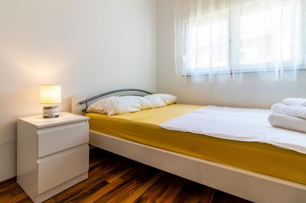 Apartments Lacaleta Split Exterior photo